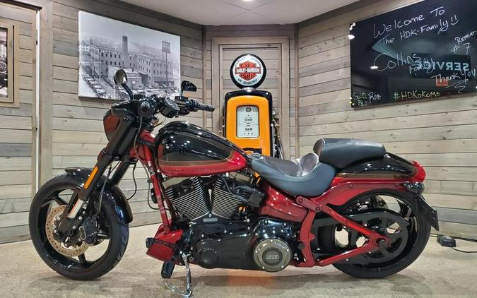 2017 Harley-Davidson® FXSE - CVO™ Pro Street Breakout®
