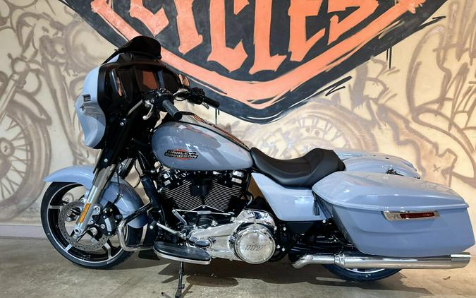 FLHX 2026 Street Glide®