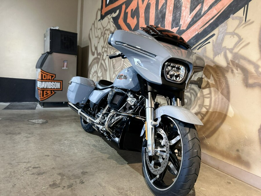 FLHX 2026 Street Glide®