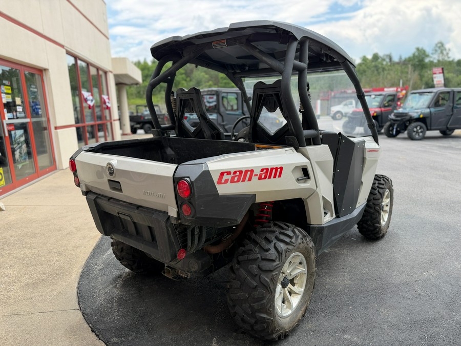 2017 Can-Am Commander DPS 800R