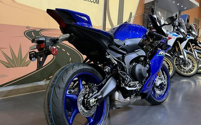 2027 Yamaha YZF R9