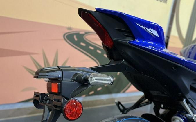 2027 Yamaha YZF R9