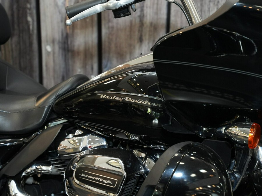 Used 2017 Harley-Davidson Road Glide Ultra Motorcycle For Sale In Raleigh, North Carolina