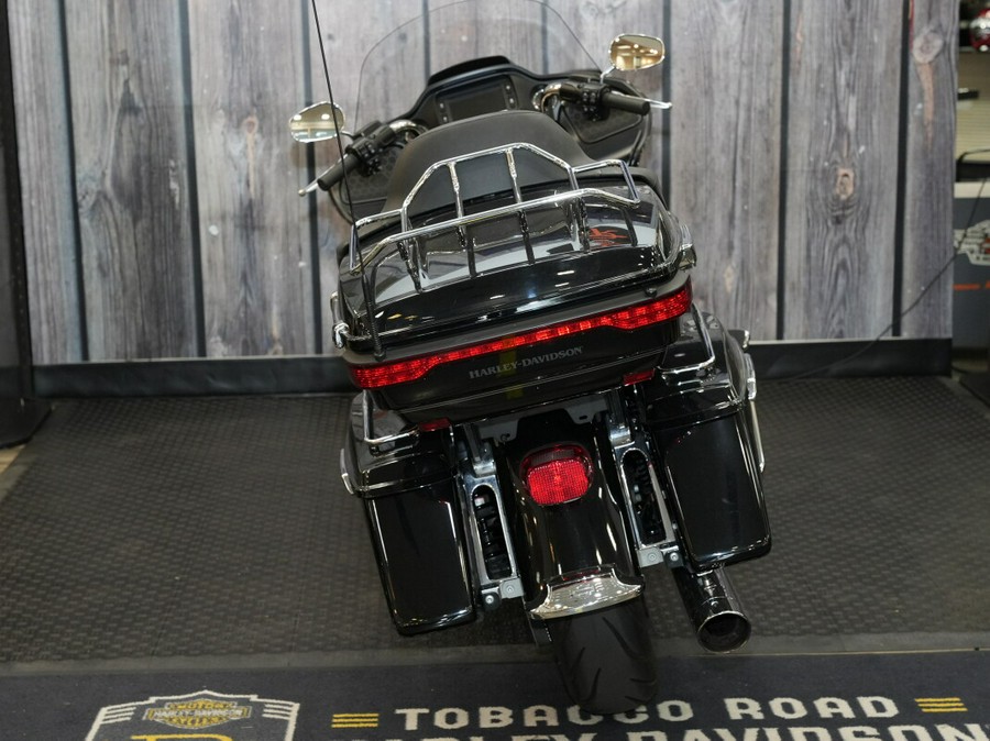 Used 2017 Harley-Davidson Road Glide Ultra Motorcycle For Sale In Raleigh, North Carolina