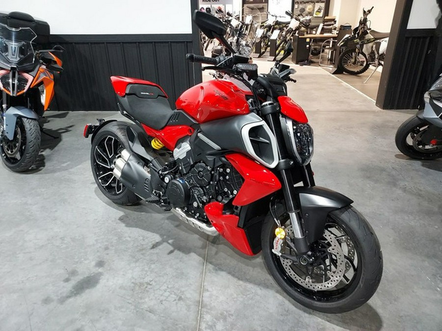 2025 Ducati Diavel V4