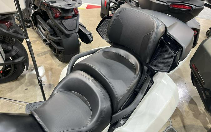 2026 Can-Am SPYDER F3 LIMITED (SE6)