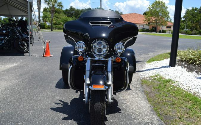 2019 Harley-Davidson Tri Glide Ultra - FLHTCUTG