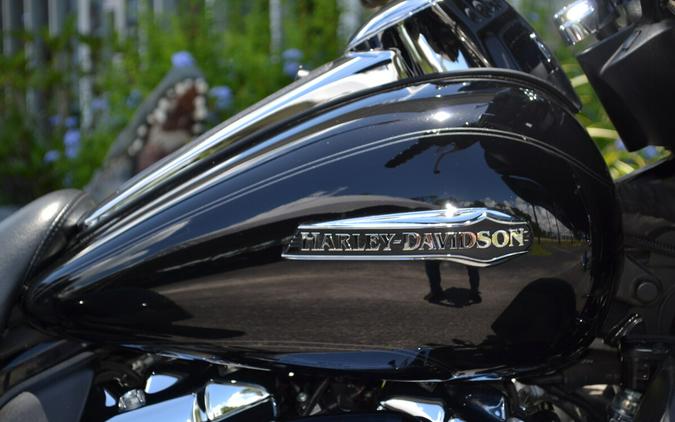 2019 Harley-Davidson Tri Glide Ultra - FLHTCUTG