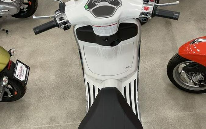 2025 Vespa Primavera 150