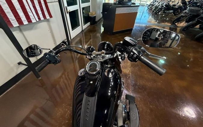 2018 Harley-Davidson Softail® Heritage Classic