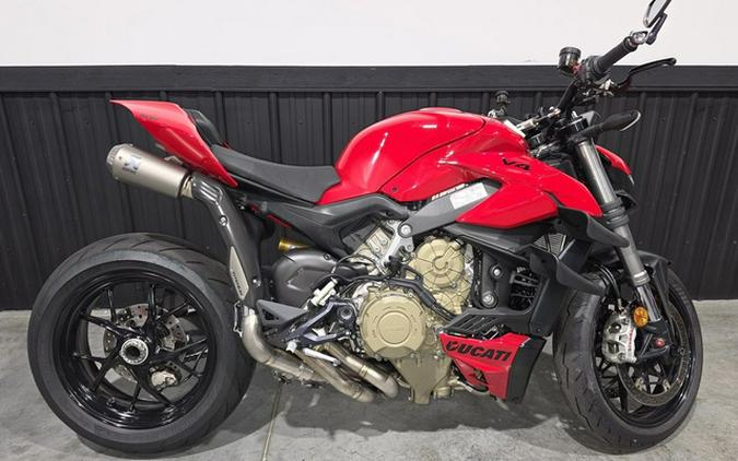 2023 Ducati Streetfighter V4