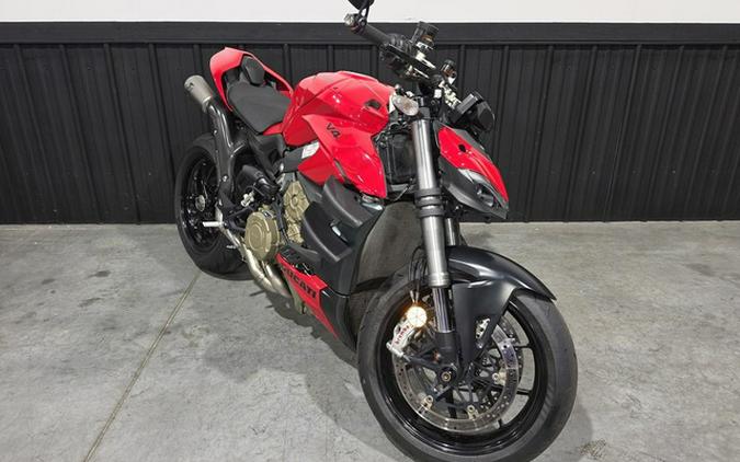 2023 Ducati Streetfighter V4