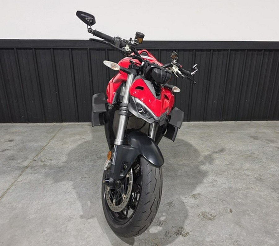 2023 Ducati Streetfighter V4