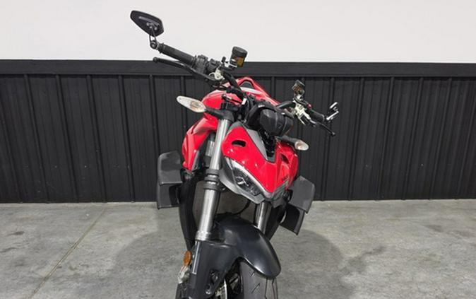 2023 Ducati Streetfighter V4