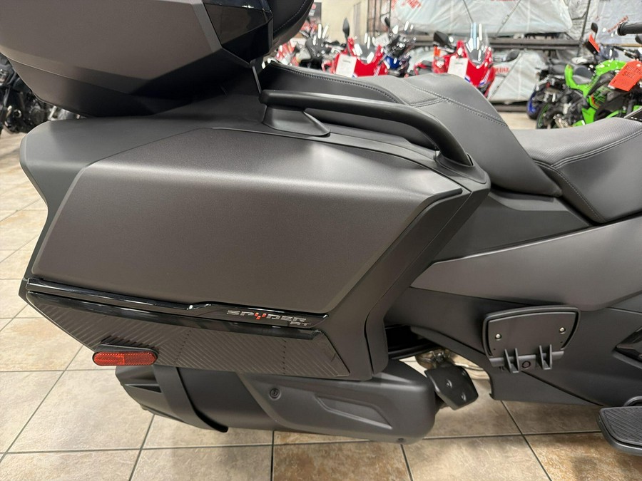 2026 Can-Am SPYDER RT LIMITED (SE6)