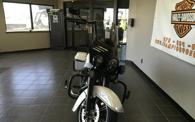Road King®