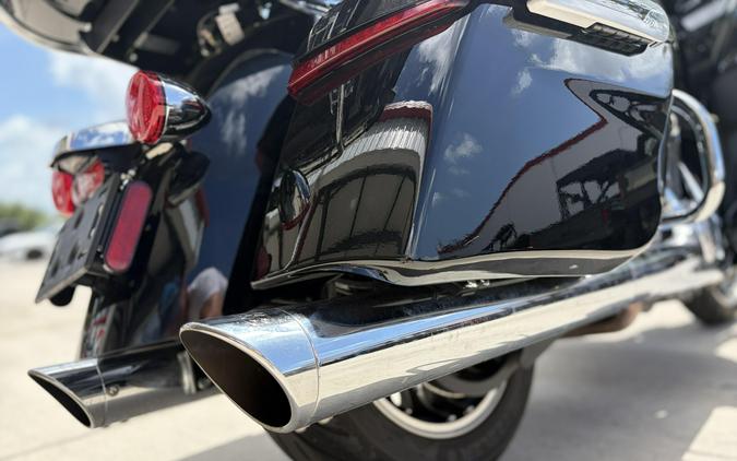 2023 Indian Motorcycle PURSUIT LIMITED PREM BLACK METALLIC 49ST