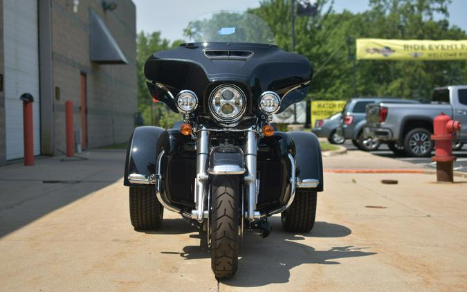 Used 2025 Harley-Davidson Tri Glide Ultra FLHTCUTG