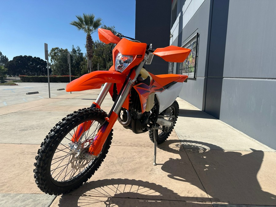 2024 KTM 350 XW-F