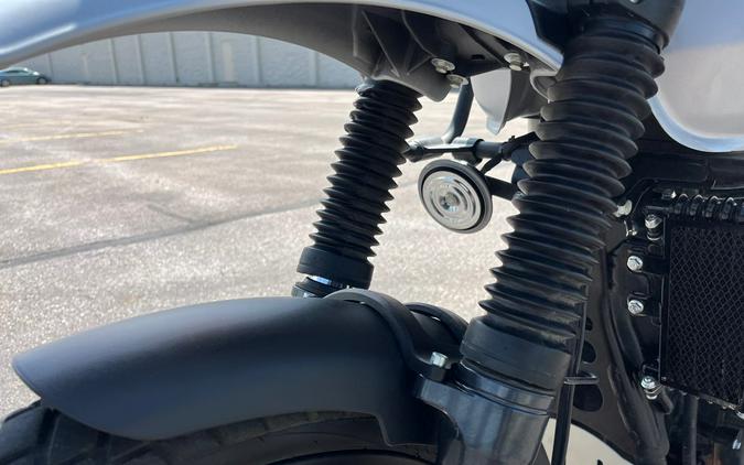 2023 Royal Enfield Himalayan