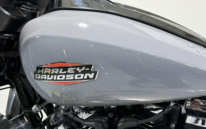 2026 Harley-Davidson® Street Glide® Dark Billiard Gray