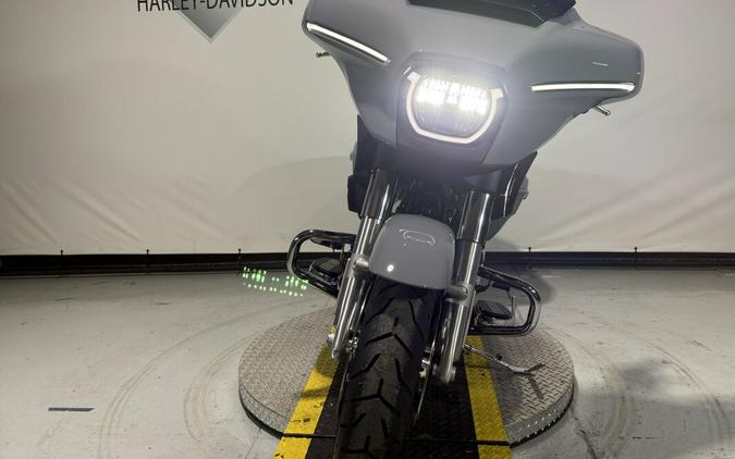 2026 Harley-Davidson® Street Glide® Dark Billiard Gray
