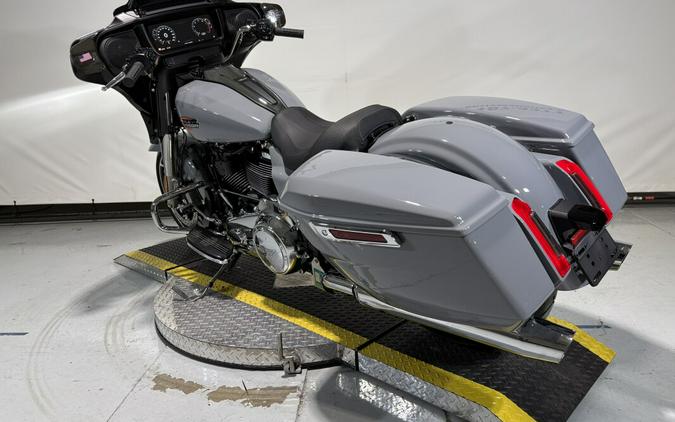 2026 Harley-Davidson® Street Glide® Dark Billiard Gray