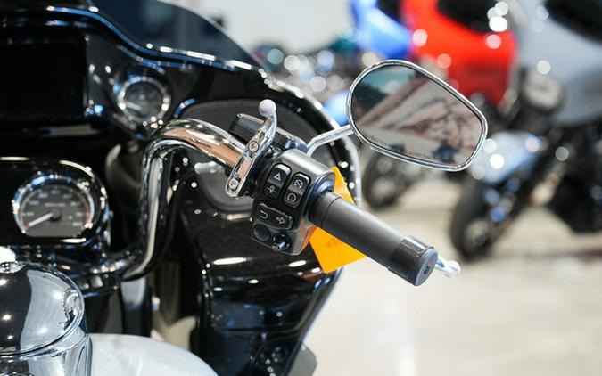 2025 Harley-Davidson FLTRT - Road Glide 3