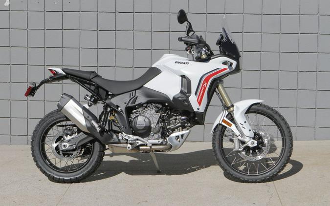2026 Ducati DesertX V2