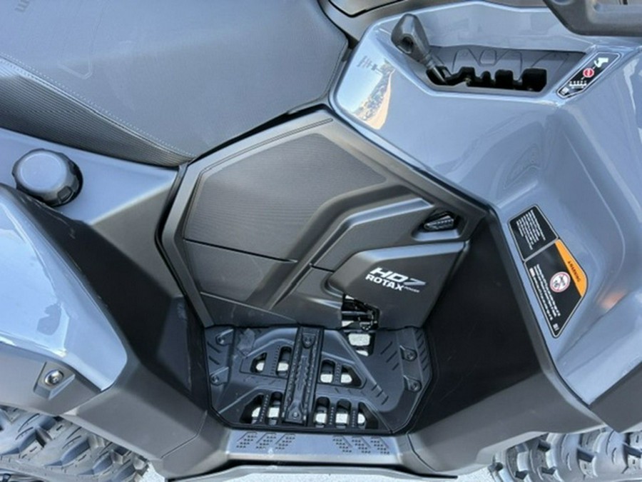 2027 Can-Am Outlander PRO S HD7