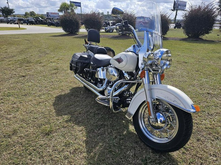 2001 Harley-Davidson® FLSTC - Heritage Softail® Classic