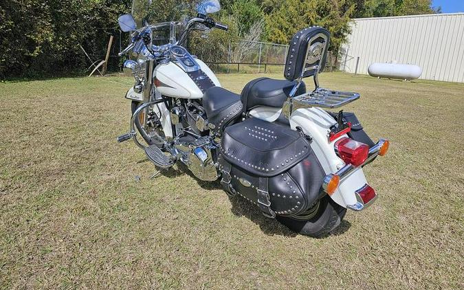 2001 Harley-Davidson® FLSTC - Heritage Softail® Classic