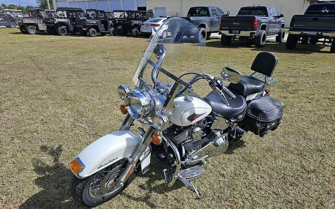 2001 Harley-Davidson® FLSTC - Heritage Softail® Classic