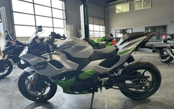 2024 Kawasaki Ninja 7 Hybrid ABS