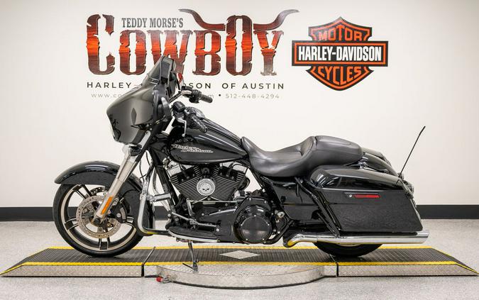 2015 Harley-Davidson® FLHX - Street Glide®