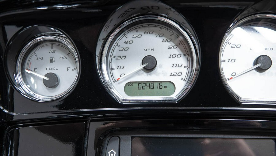 2016 Harley-Davidson Street Glide Special