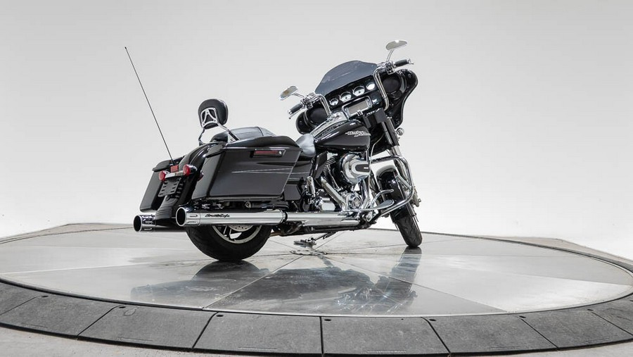 2016 Harley-Davidson Street Glide Special