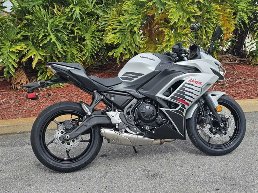 2026 Kawasaki Ninja 650 ABS