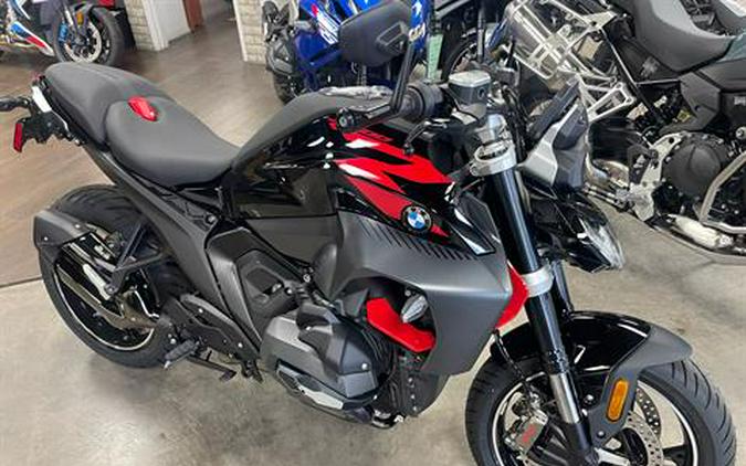 2026 BMW R 1300 R