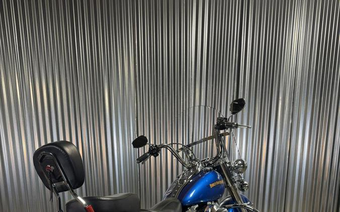 2017 Harley-Davidson Heritage Softail Classic BNVLBLU/FTM BLU