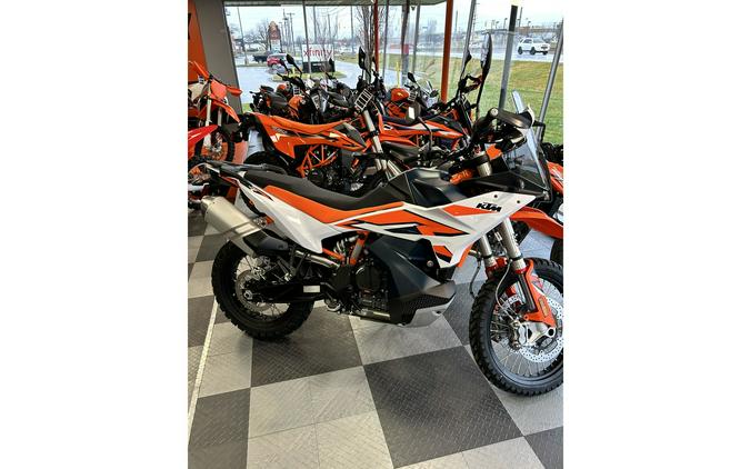 2024 KTM 890 Adventure R