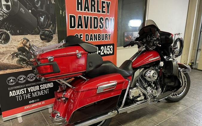 2011 Harley-Davidson® FLHTK - Electra Glide® Ultra Limited