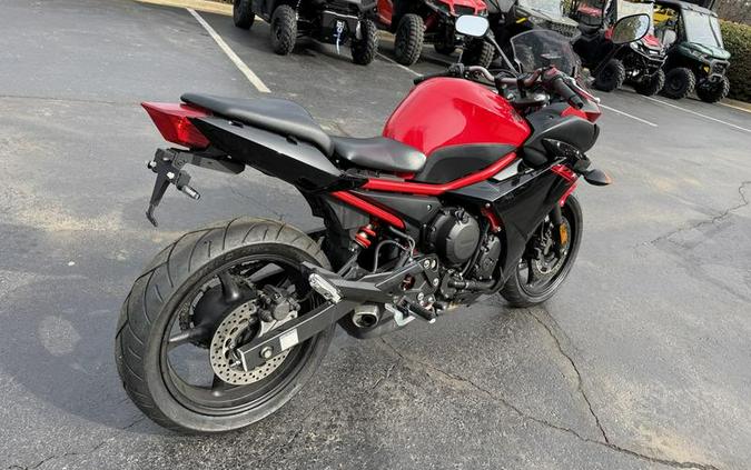 2015 Yamaha FZ6R
