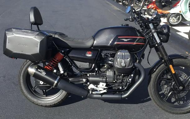 2023 Moto Guzzi V7 Stone Special Edition First Look