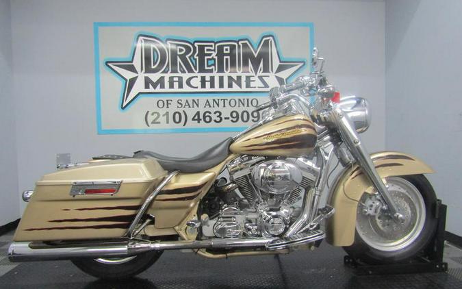 2003 Harley-Davidson® FLHRSEI2 - Screamin' Eagle Road King® CVO