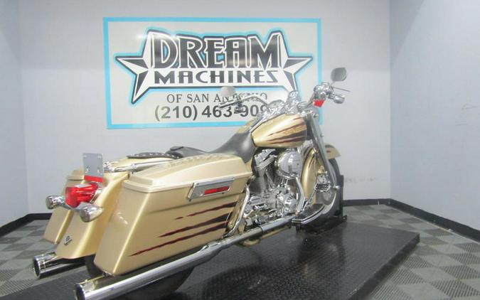 2003 Harley-Davidson® FLHRSEI2 - Screamin' Eagle Road King® CVO