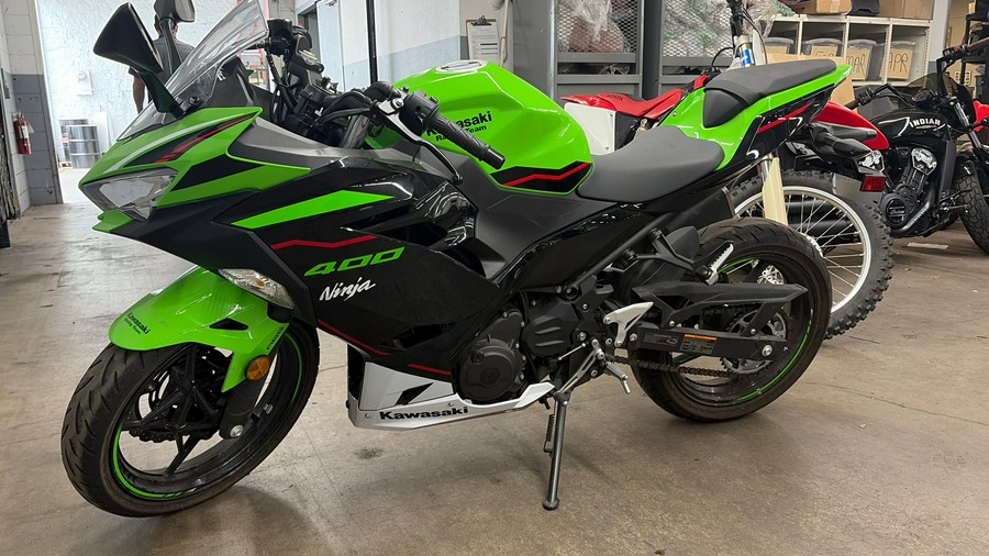 2022 Kawasaki Ninja® 400 ABS