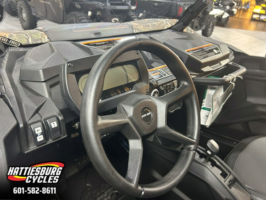 2026 Can-Am Commander X Mr 1000R Dark Wildland Camo