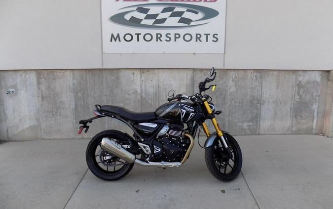 2024 Triumph Speed 400 Phantom Black / Storm Grey