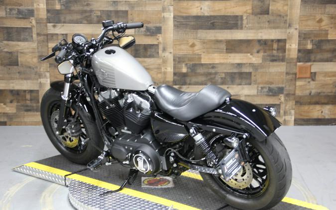 2016 Harley-Davidson Forty-Eight Billet Silver